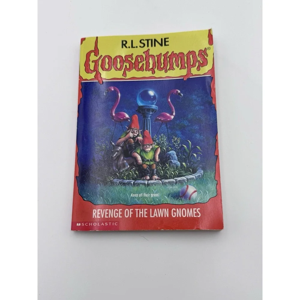 VTG Revenge of The Lawn Gnomes #34 R.L. Stine First scholastic printing 1995 EUC